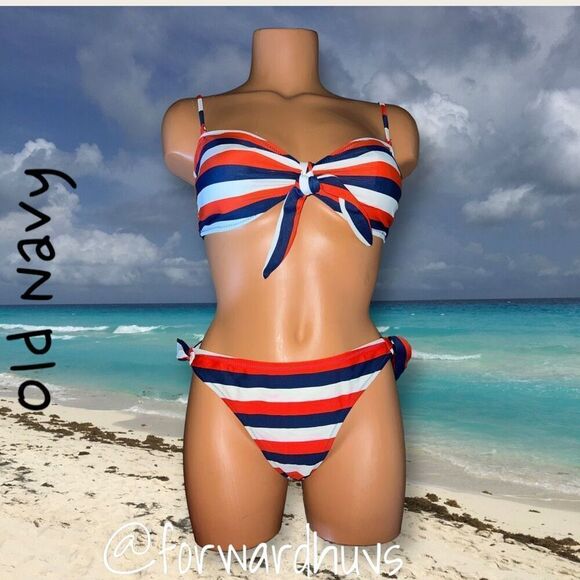 Old Navy Adorable Bikini - Size Small | Read - Picture 1 of 11